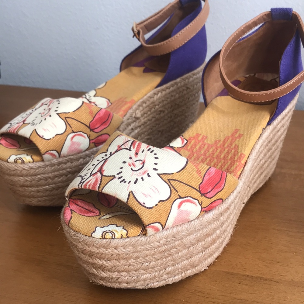 Tory Burch Platform Canvas Espadrilles | Size 9 | Never Worn